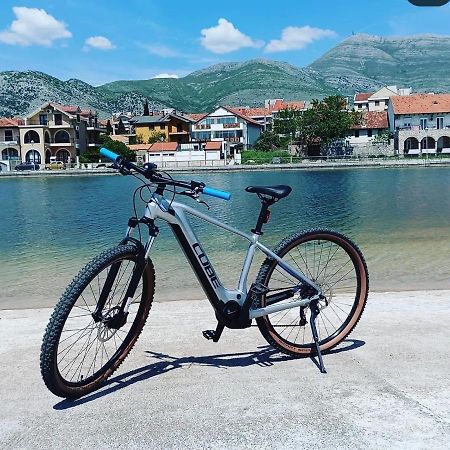 Apartman Park Trebinje Extérieur photo
