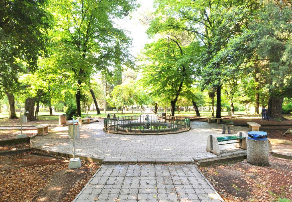 Apartman Park Trebinje Extérieur photo